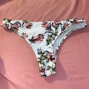 ROMWE floral swim bottom cheeky Brand New